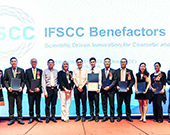 國(guó)際化妝品化學(xué)師協(xié)會(huì)聯(lián)合會(huì)（IFSCC）主席Amy Wyatt女士蒞臨棟方股份參觀(guān)交流
